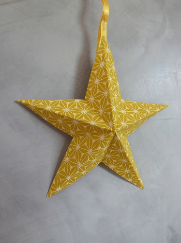 etoile en origami textile